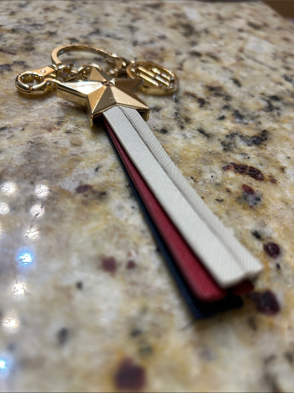 Tommy Hilfiger Tassel Keychain - Picture 7 of 8